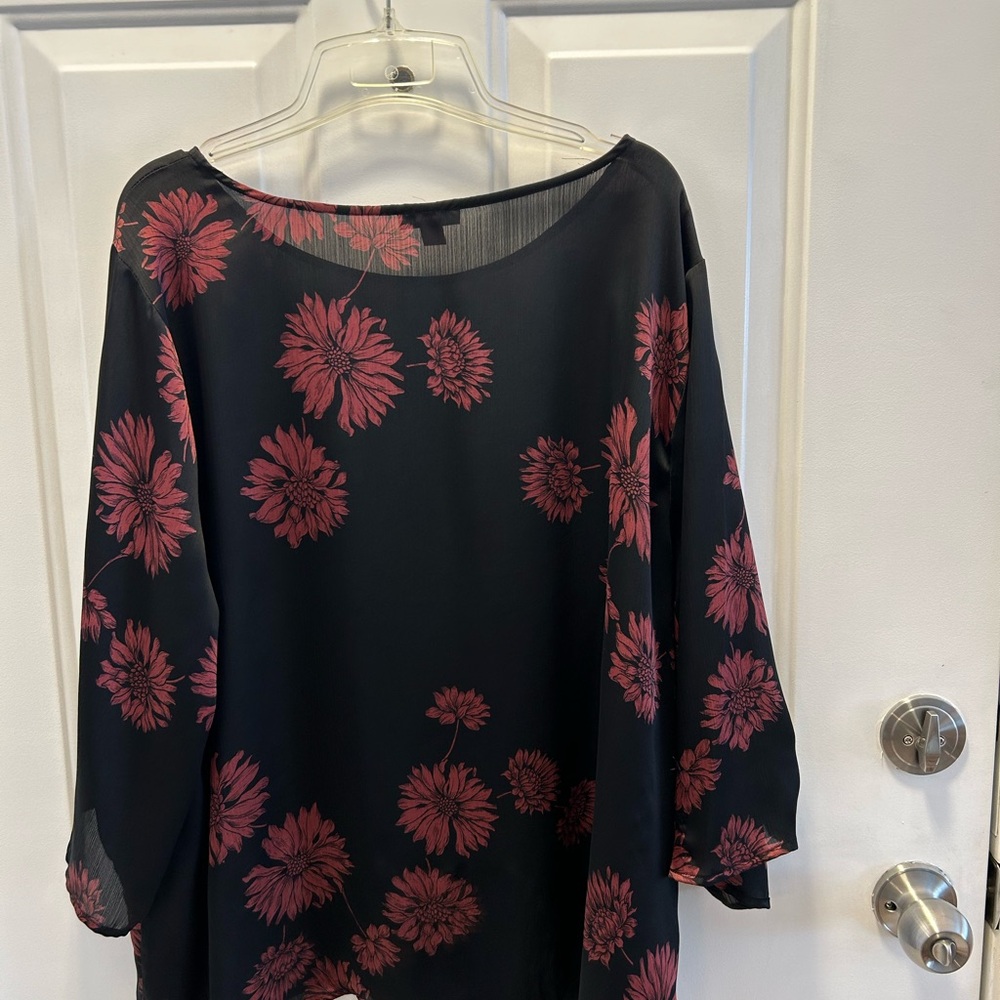 Vince Camuto 3/4 Sleeve Top Size 3X